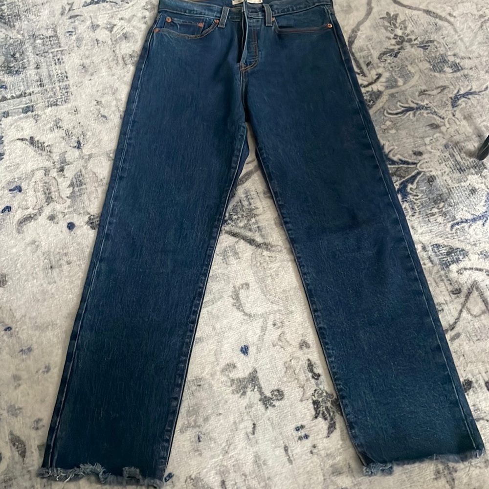 Levi’s cropped wedgie jean